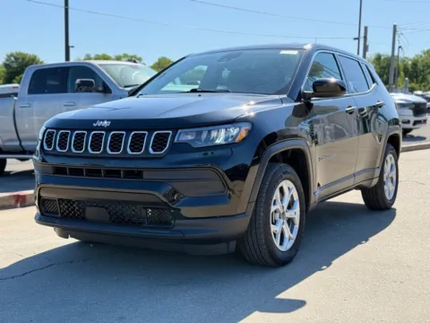 Photos of 2025 Jeep Compass Sport for sale in Crestwood, KY at Glenn Chrysler Dodge Jeep Ram