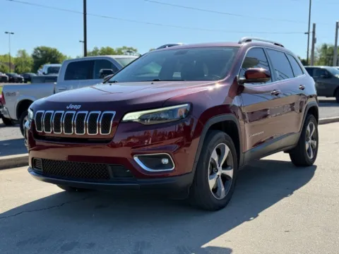 Photos of 2019 Jeep Cherokee Limited for sale in Crestwood, KY at Glenn Chrysler Dodge Jeep Ram