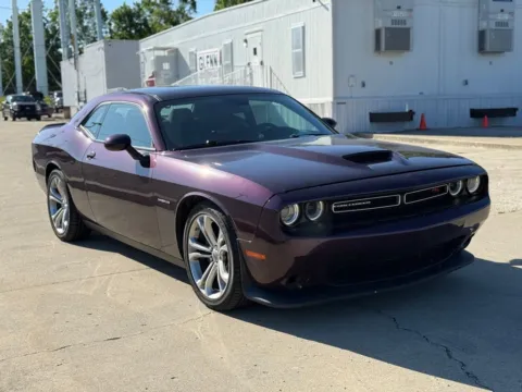 More photos of 2022 Dodge Challenger R/T at Glenn Chrysler Dodge Jeep Ram, KY