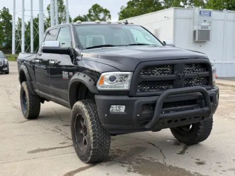 More photos of 2016 Ram 2500 Laramie at Glenn Chrysler Dodge Jeep Ram, KY