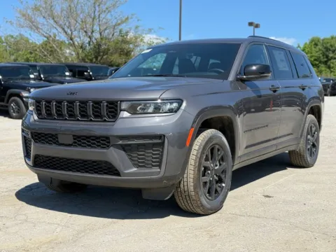 Photos of 2026 Jeep Grand Cherokee L Altitude for sale in Crestwood, KY at Glenn Chrysler Dodge Jeep Ram