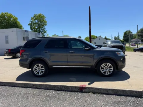 More photos of 2018 Ford Explorer XLT at Glenn Chrysler Dodge Jeep Ram, KY