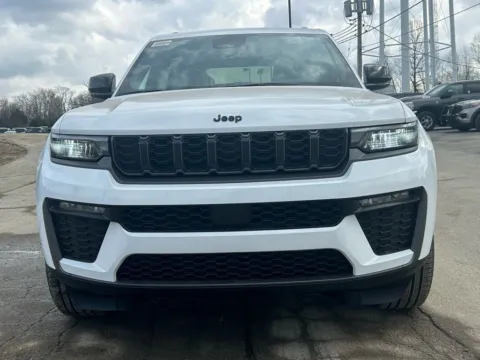 Another view of 2026 Jeep Grand Cherokee Limited for sale in Crestwood, KY at Glenn Chrysler Dodge Jeep Ram