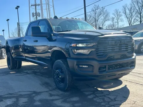 More photos of 2026 Ram 3500 Tradesman at Glenn Chrysler Dodge Jeep Ram, KY