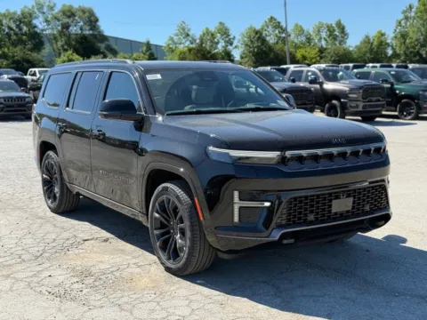 More photos of 2026 Jeep Grand Wagoneer Summit Obsidian at Glenn Chrysler Dodge Jeep Ram, KY