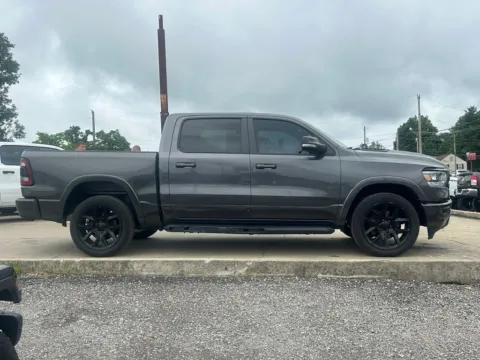 More photos of 2021 Ram 1500 Laramie at Glenn Chrysler Dodge Jeep Ram, KY