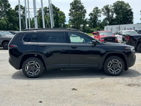 More photos of 2026 Jeep Cherokee Limited at Glenn Chrysler Dodge Jeep Ram, KY
