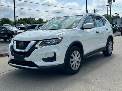 Photos of 2018 Nissan Rogue S for sale in Crestwood, KY at Glenn Chrysler Dodge Jeep Ram