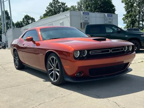 More photos of 2022 Dodge Challenger R/T at Glenn Chrysler Dodge Jeep Ram, KY
