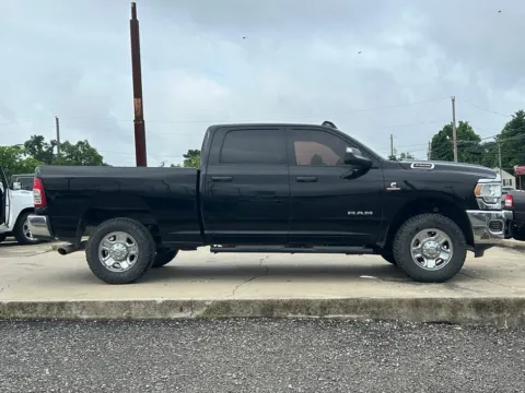 More photos of 2022 Ram 2500 Tradesman at Glenn Chrysler Dodge Jeep Ram, KY