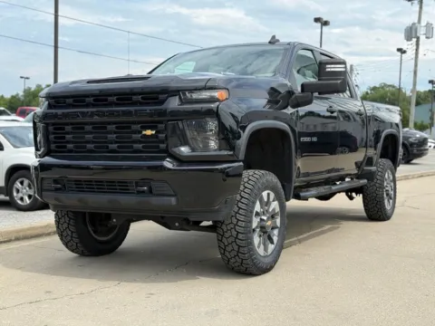 Photos of 2022 Chevrolet Silverado 2500 HD Custom for sale in Crestwood, KY at Glenn Chrysler Dodge Jeep Ram
