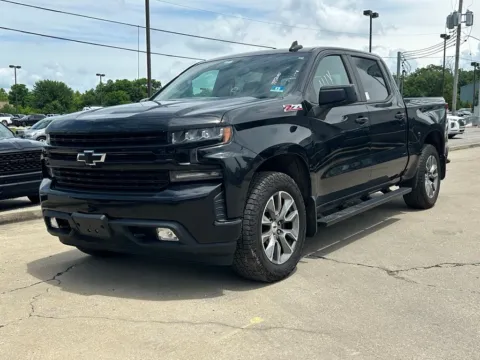 Photos of 2020 Chevrolet Silverado 1500 RST for sale in Crestwood, KY at Glenn Chrysler Dodge Jeep Ram