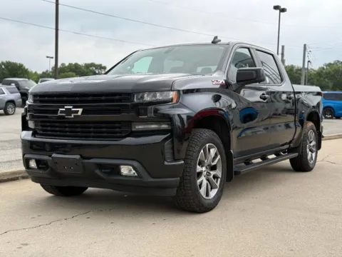 Photos of 2020 Chevrolet Silverado 1500 RST for sale in Crestwood, KY at Glenn Chrysler Dodge Jeep Ram