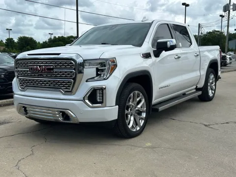 Photos of 2019 GMC Sierra 1500 Denali for sale in Crestwood, KY at Glenn Chrysler Dodge Jeep Ram