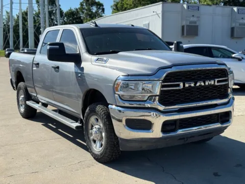More photos of 2023 Ram 2500 Tradesman at Glenn Chrysler Dodge Jeep Ram, KY