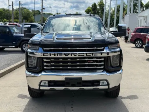Another view of 2020 Chevrolet Silverado 2500 HD LTZ for sale in Crestwood, KY at Glenn Chrysler Dodge Jeep Ram