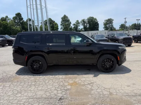 More photos of 2026 Jeep Grand Wagoneer Limited Reserve at Glenn Chrysler Dodge Jeep Ram, KY