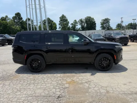 More photos of 2026 Jeep Grand Wagoneer Limited Reserve at Glenn Chrysler Dodge Jeep Ram, KY