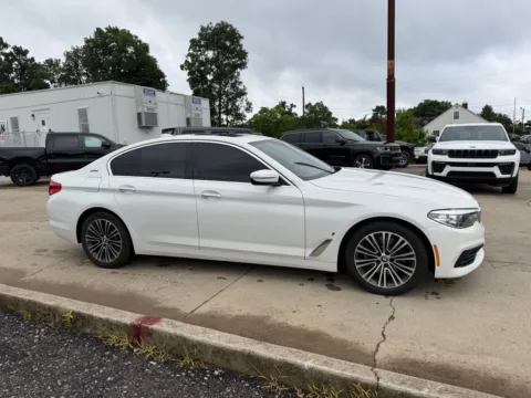 More photos of 2018 BMW 5 Series 530e iPerformance at Glenn Chrysler Dodge Jeep Ram, KY