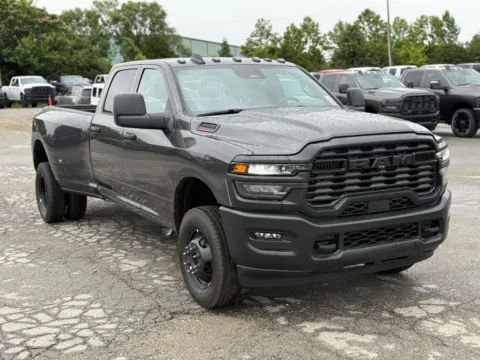 More photos of 2026 Ram 3500 Tradesman at Glenn Chrysler Dodge Jeep Ram, KY