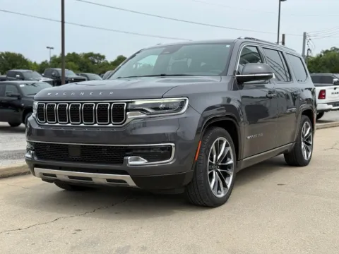 Photos of 2022 Jeep Wagoneer Series III for sale in Crestwood, KY at Glenn Chrysler Dodge Jeep Ram