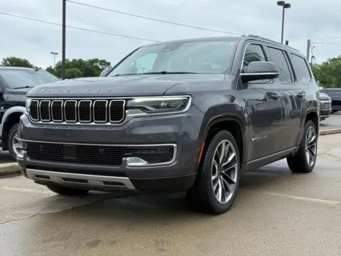 Photos of 2022 Jeep Wagoneer Series III for sale in Crestwood, KY at Glenn Chrysler Dodge Jeep Ram