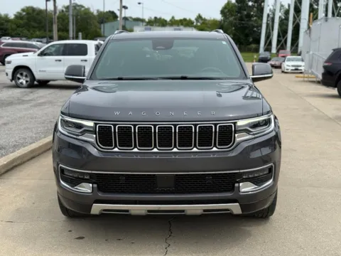 Another view of 2022 Jeep Wagoneer Series III for sale in Crestwood, KY at Glenn Chrysler Dodge Jeep Ram