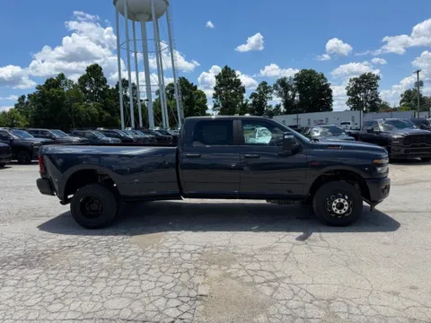 More photos of 2026 Ram 3500 Big Horn at Glenn Chrysler Dodge Jeep Ram, KY