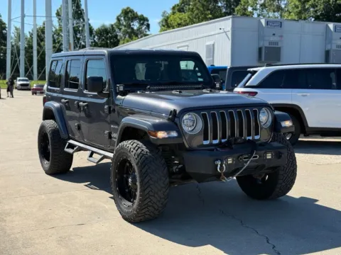 More photos of 2018 Jeep Wrangler Unlimited Sahara at Glenn Chrysler Dodge Jeep Ram, KY