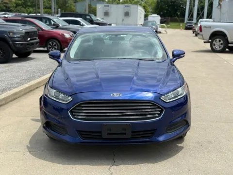 Another view of 2016 Ford Fusion SE for sale in Crestwood, KY at Glenn Chrysler Dodge Jeep Ram