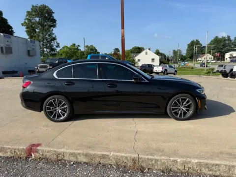 More photos of 2020 BMW 3 Series 330i xDrive at Glenn Chrysler Dodge Jeep Ram, KY