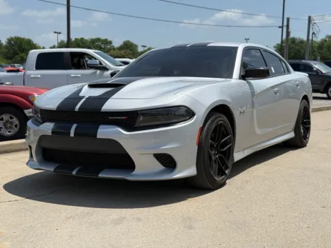 Photos of 2023 Dodge Charger R/T for sale in Crestwood, KY at Glenn Chrysler Dodge Jeep Ram
