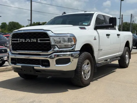 Photos of 2022 Ram 2500 Big Horn for sale in Crestwood, KY at Glenn Chrysler Dodge Jeep Ram