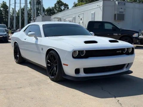 More photos of 2023 Dodge Challenger SRT Hellcat Jailbreak at Glenn Chrysler Dodge Jeep Ram, KY