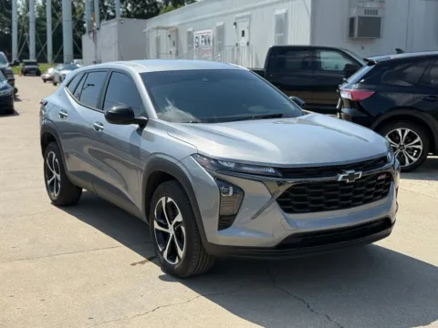 More photos of 2024 Chevrolet Trax 1RS at Glenn Chrysler Dodge Jeep Ram, KY