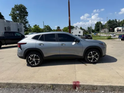 More photos of 2024 Chevrolet Trax 1RS at Glenn Chrysler Dodge Jeep Ram, KY