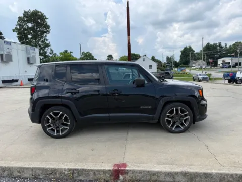 More photos of 2021 Jeep Renegade Sport at Glenn Chrysler Dodge Jeep Ram, KY