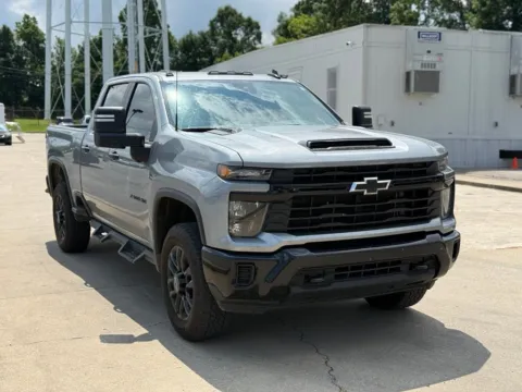 More photos of 2026 Chevrolet Silverado 2500 HD Custom at Glenn Chrysler Dodge Jeep Ram, KY