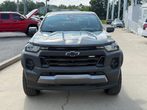 Another view of 2025 Chevrolet Colorado Trail Boss for sale in Crestwood, KY at Glenn Chrysler Dodge Jeep Ram