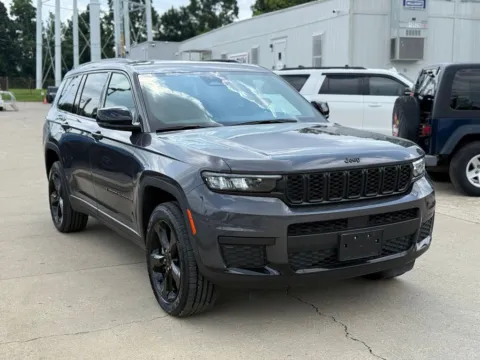 More photos of 2023 Jeep Grand Cherokee L Altitude X at Glenn Chrysler Dodge Jeep Ram, KY