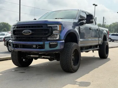 Photos of 2022 Ford F-350SD Lariat for sale in Crestwood, KY at Glenn Chrysler Dodge Jeep Ram