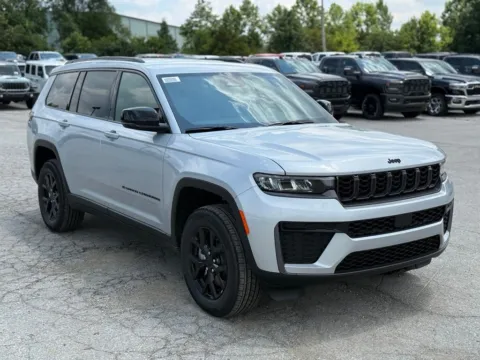More photos of 2026 Jeep Grand Cherokee L Altitude at Glenn Chrysler Dodge Jeep Ram, KY
