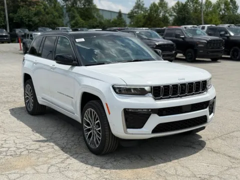 More photos of 2026 Jeep Grand Cherokee Summit at Glenn Chrysler Dodge Jeep Ram, KY