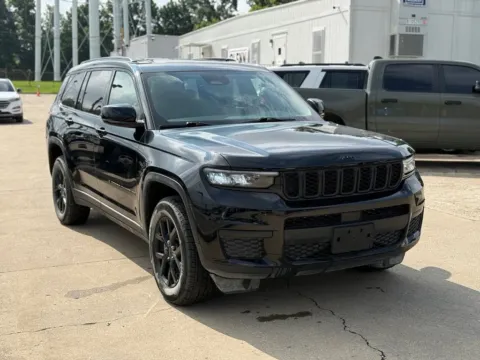 More photos of 2025 Jeep Grand Cherokee L Altitude X at Glenn Chrysler Dodge Jeep Ram, KY