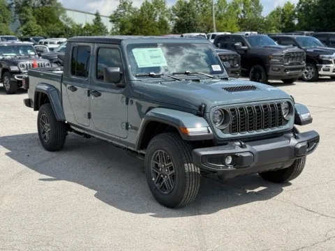 More photos of 2026 Jeep Gladiator Sport S at Glenn Chrysler Dodge Jeep Ram, KY