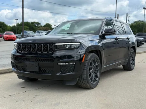 Photos of 2023 Jeep Grand Cherokee L Summit for sale in Crestwood, KY at Glenn Chrysler Dodge Jeep Ram