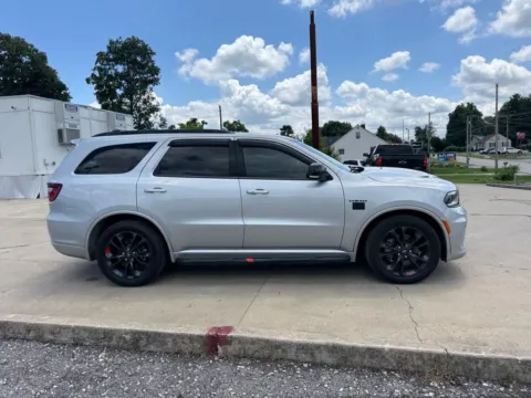 More photos of 2023 Dodge Durango R/T Plus at Glenn Chrysler Dodge Jeep Ram, KY