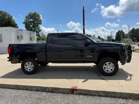 More photos of 2018 Chevrolet Silverado 1500 LT at Glenn Chrysler Dodge Jeep Ram, KY