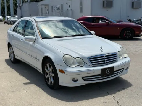 More photos of 2007 Mercedes-Benz C-Class C 280 at Glenn Chrysler Dodge Jeep Ram, KY