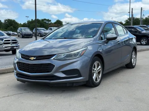 Photos of 2018 Chevrolet Cruze LT for sale in Crestwood, KY at Glenn Chrysler Dodge Jeep Ram